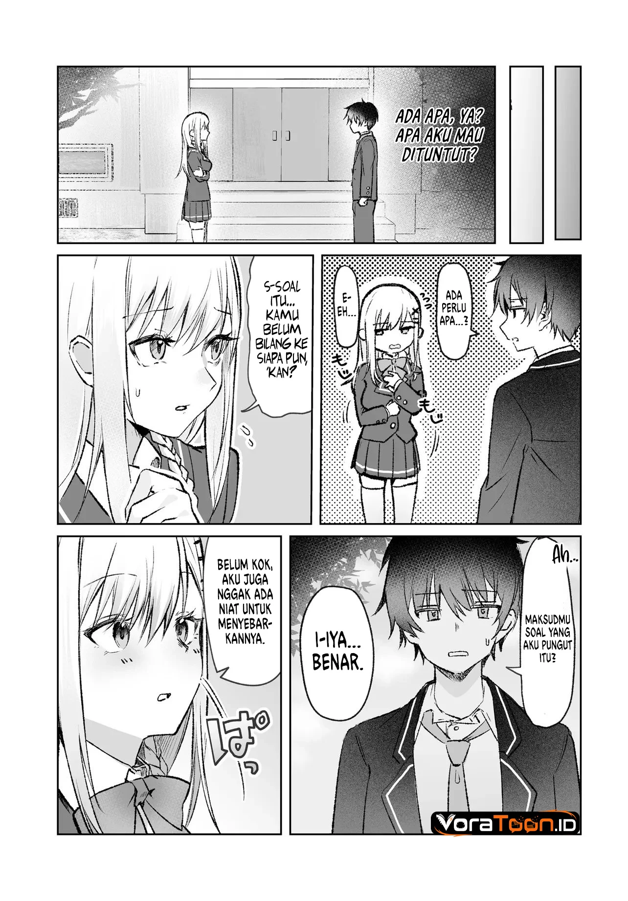 Tonari No Seki No Seijo Sama Wa Ore Ni Kossori Skirt No Naka Wo Oshiete Kureru Chapter 1 Halaman 12
